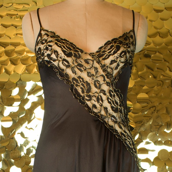 Metallic Lace Colesce Collection Black + Gold Slip - Picture 5 of 8